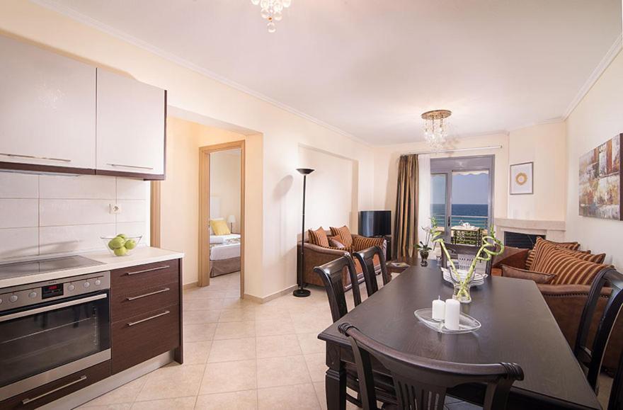 Allea Hotel And Apartments Toroni Bagian luar foto