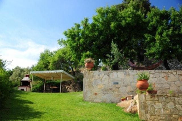 Allea Hotel And Apartments Toroni Bagian luar foto