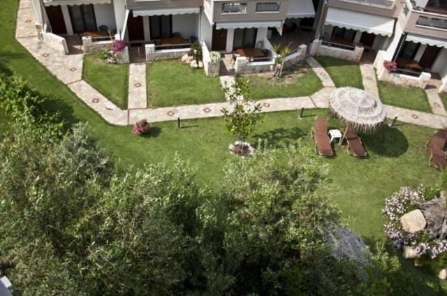 Allea Hotel And Apartments Toroni Bagian luar foto