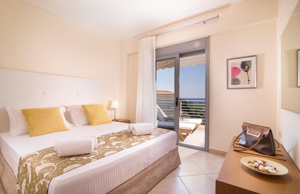 Allea Hotel And Apartments Toroni Bagian luar foto